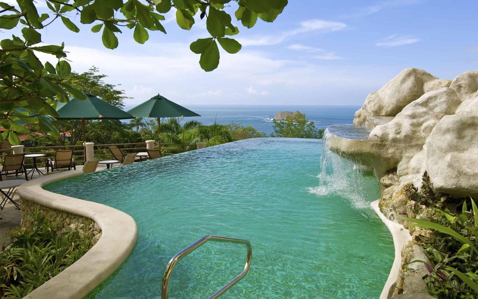Parador Resort and Spa