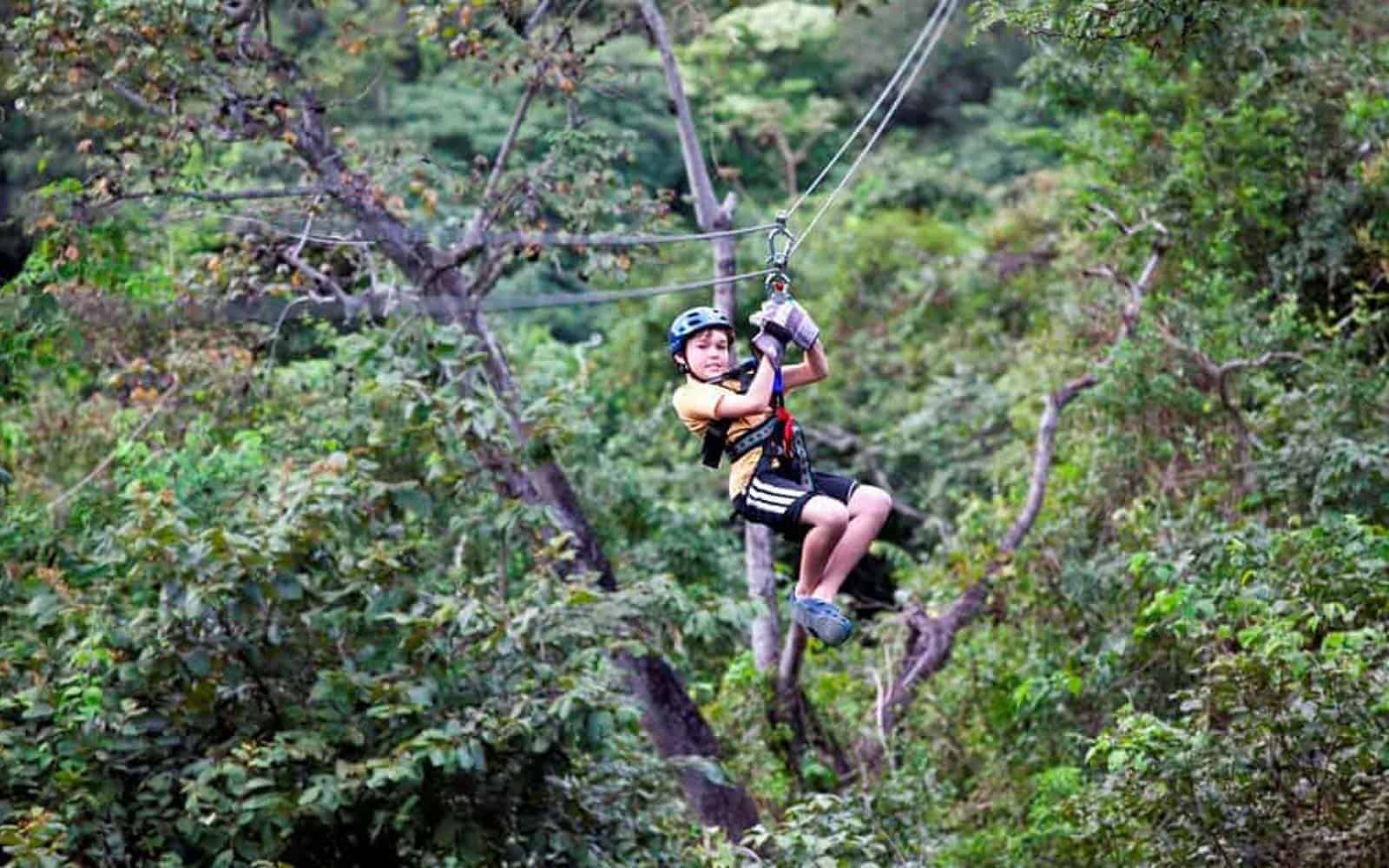 Costa Rica Ancient Trails And Beaches
