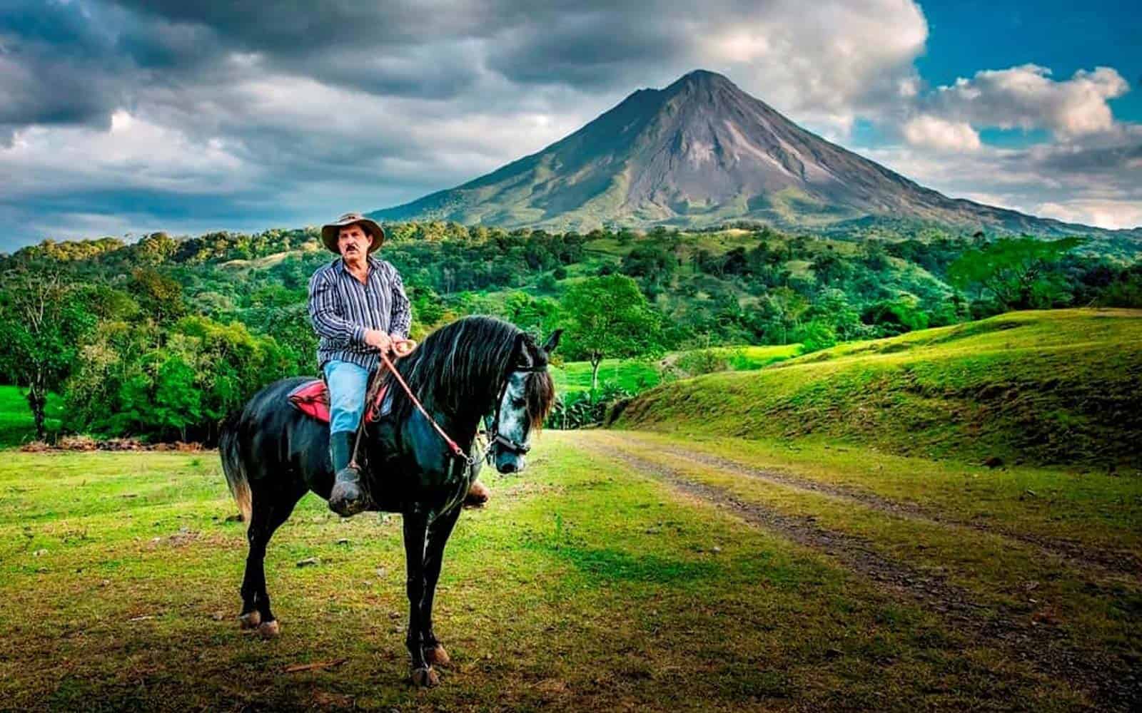 Costa Rica Adventure Tour