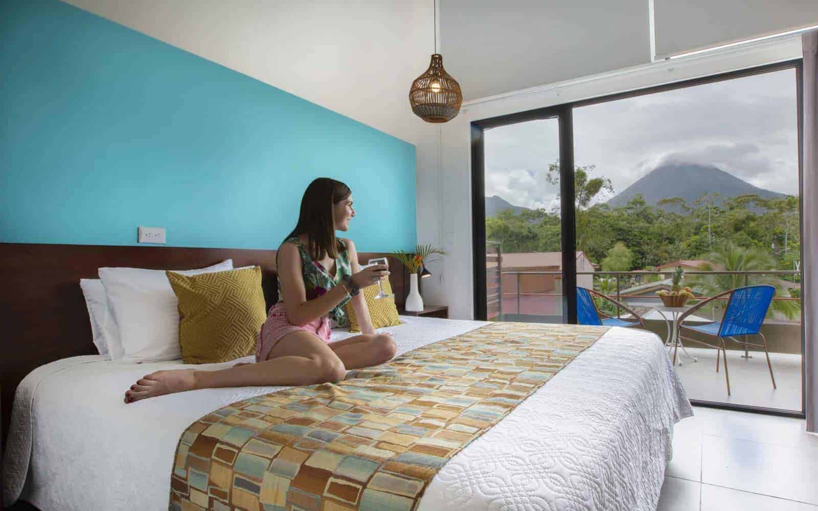 Costa Rica Tropical Jungles, Volcano and Cloud Forests Tour