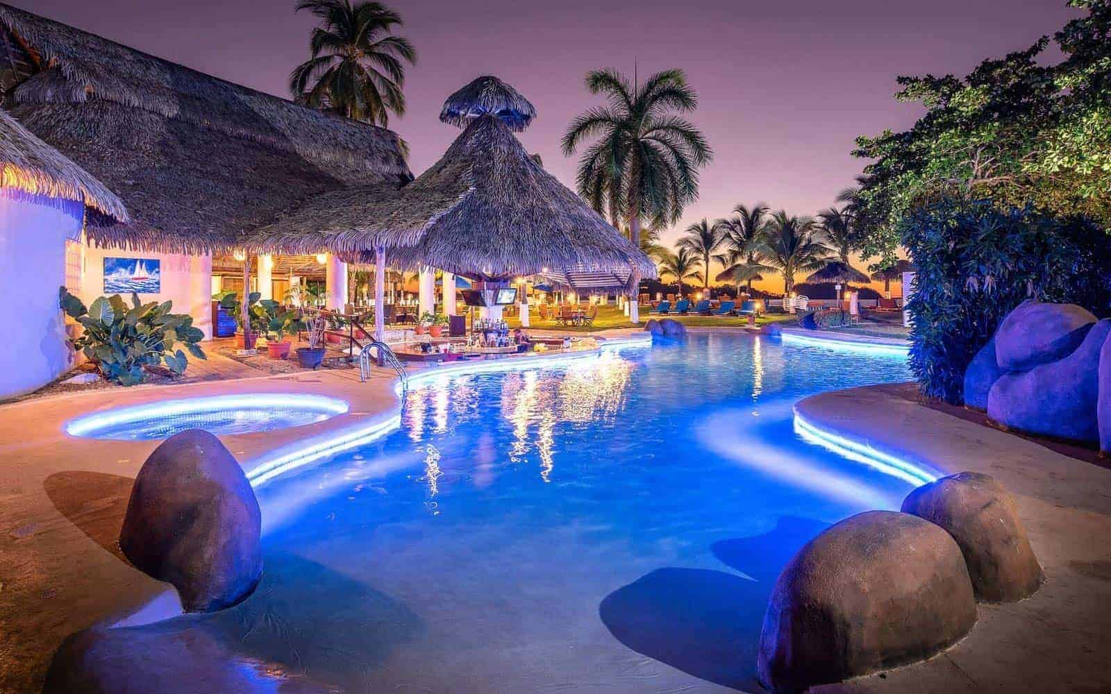 Bahia Del Sol Boutique Hotel