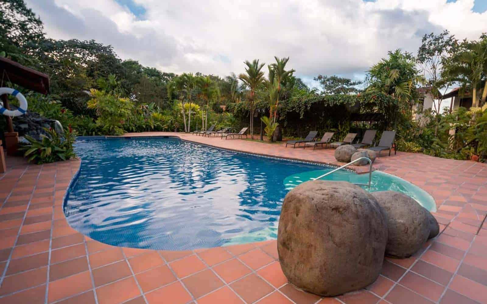 Casa Luna Hotel