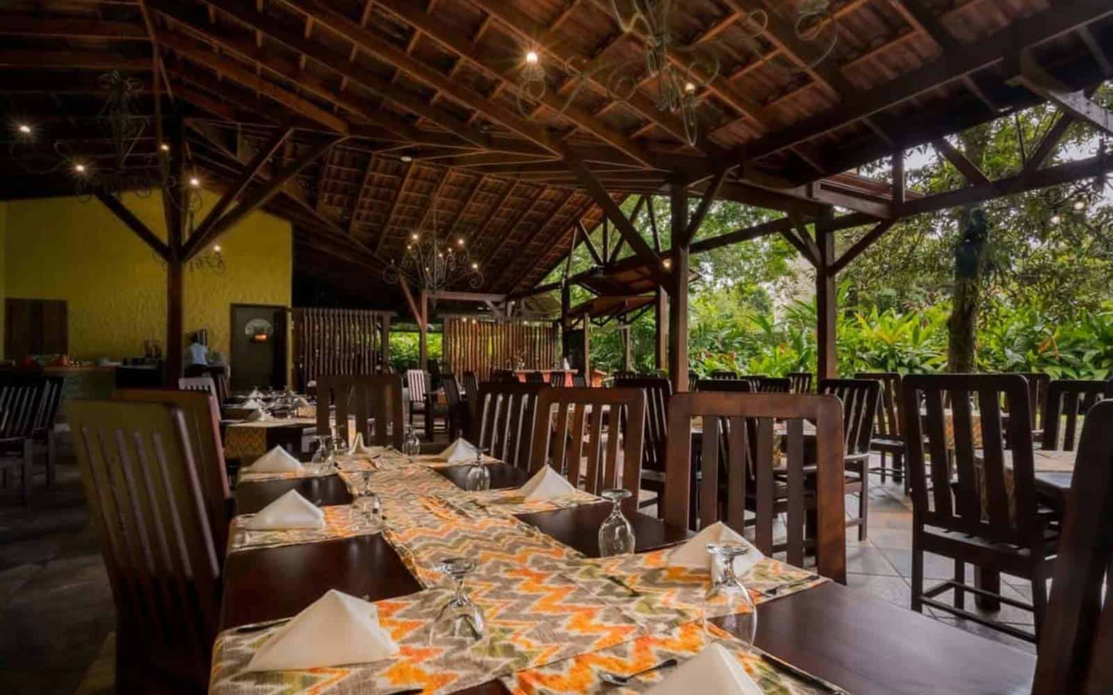 Casa Luna Hotel