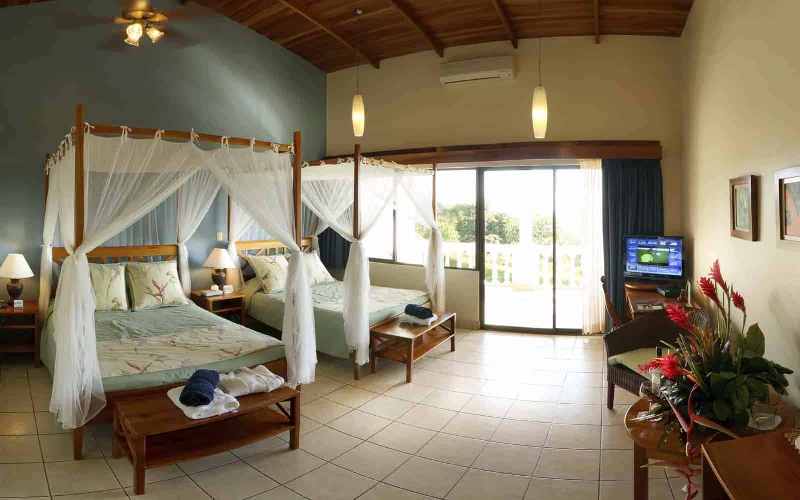 Cristal Ballena Hotel