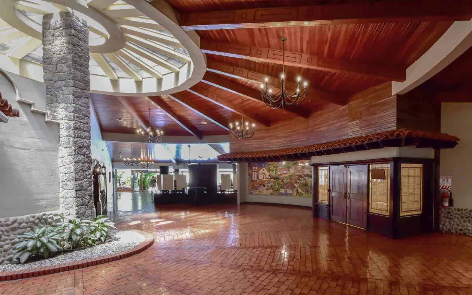 Doubletree Hilton Cariari Hotel