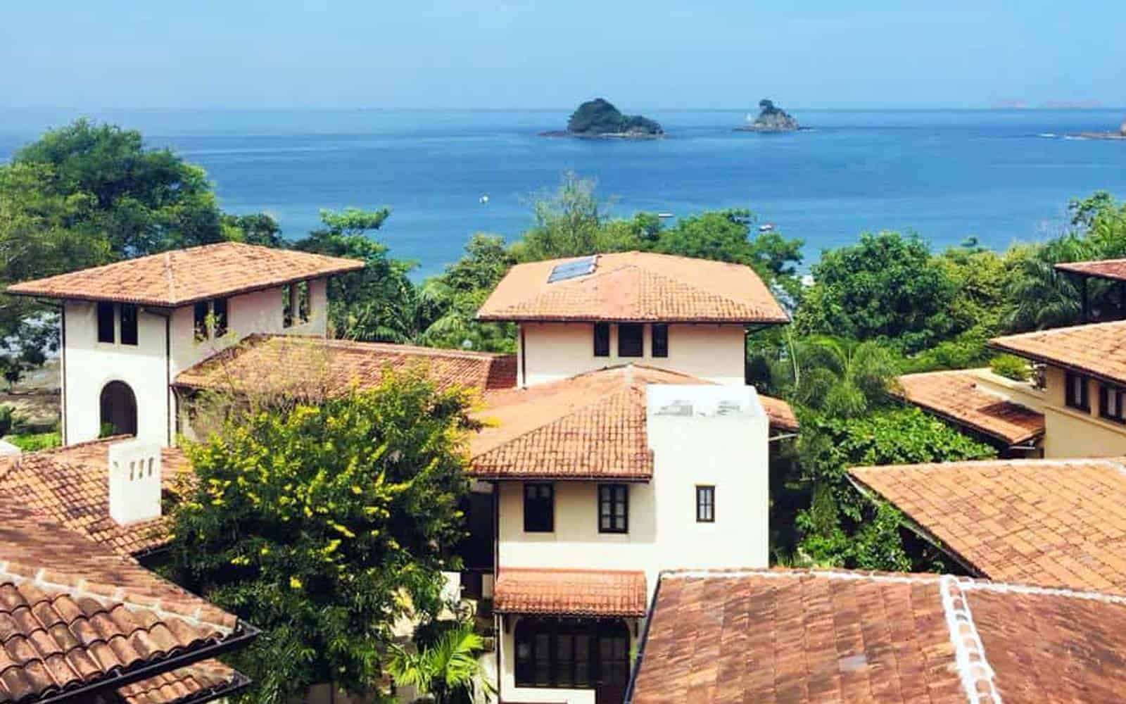 Las Catalinas