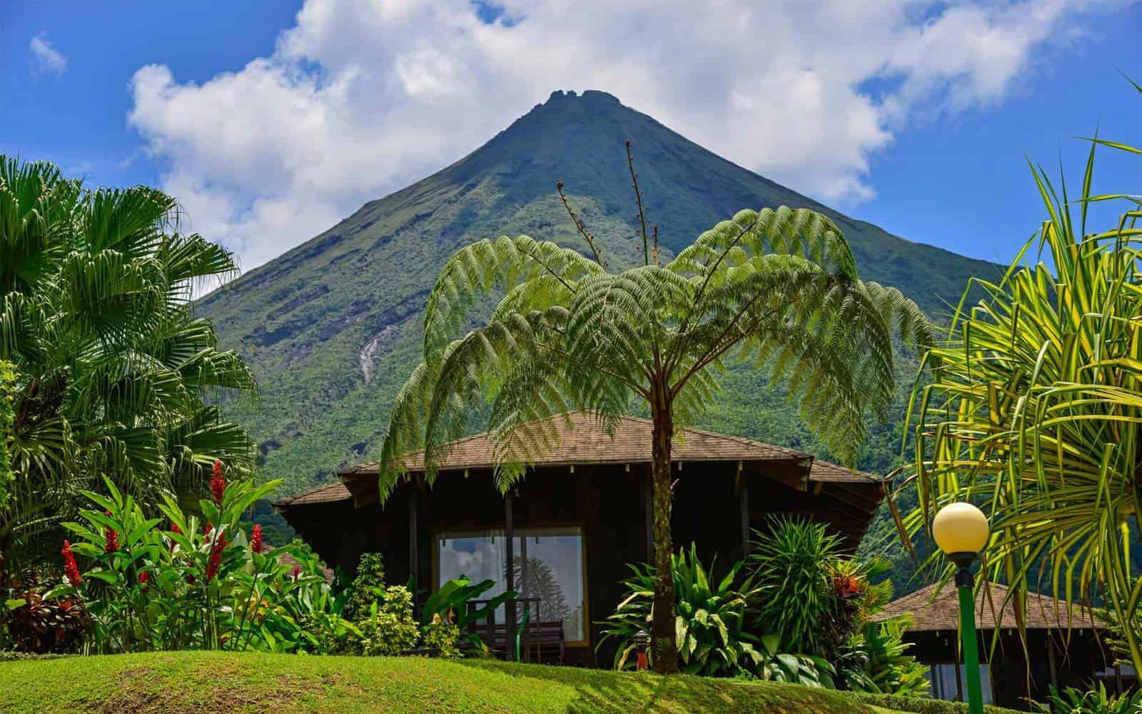 Lomas del Volcan Hotel