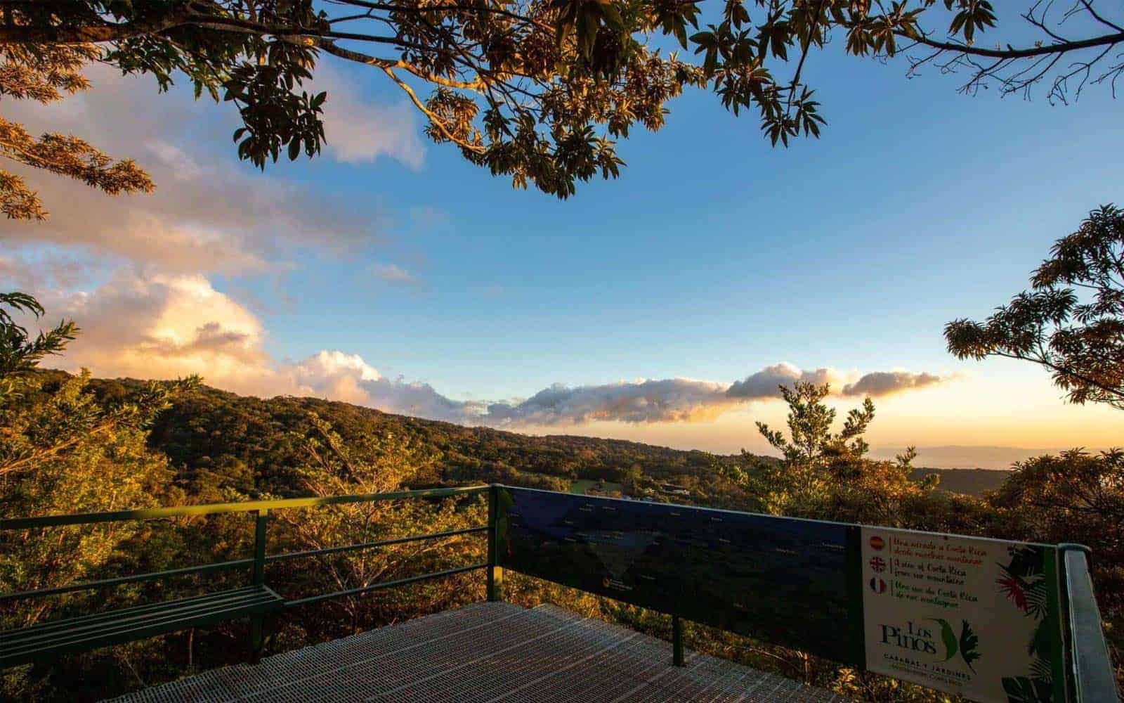 Los Pinos Cabanas y Jardines