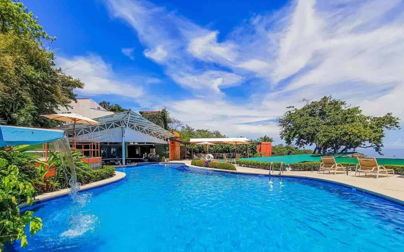 Si Como No Hotel