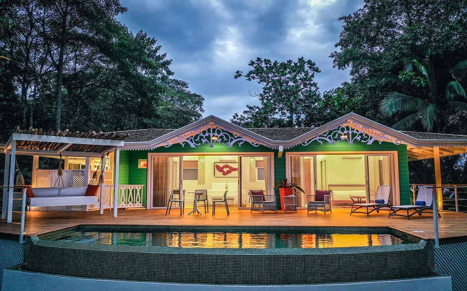 Tortuga Lodge